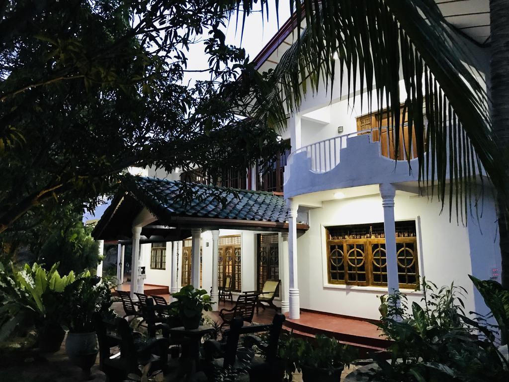 Pearl House Resort Anuradhapura Kültér fotó